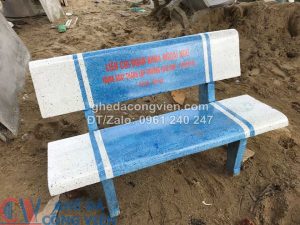 ghe da granito trang xanh duong in quang cao