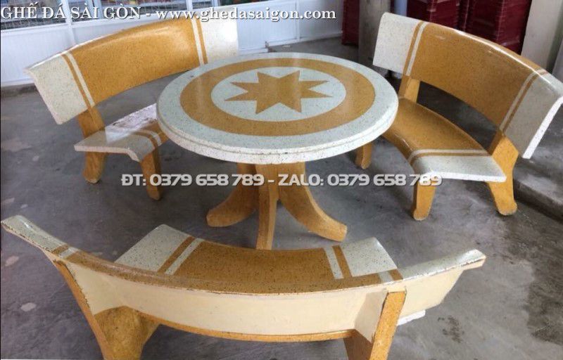 Bàn ghế đá 2 màu cấu hình tròn (1 bàn tròn + 3 ghế cong)